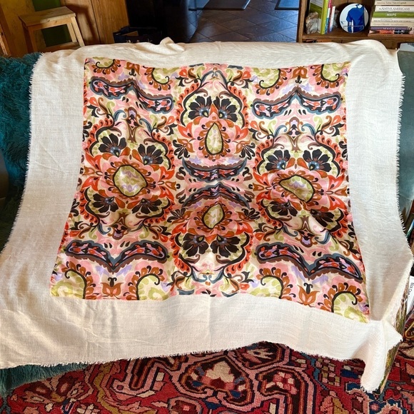 Exotic Floral Silk scarf wrap sarong extra large 56” x 59” vintage textile art - Picture 4 of 15